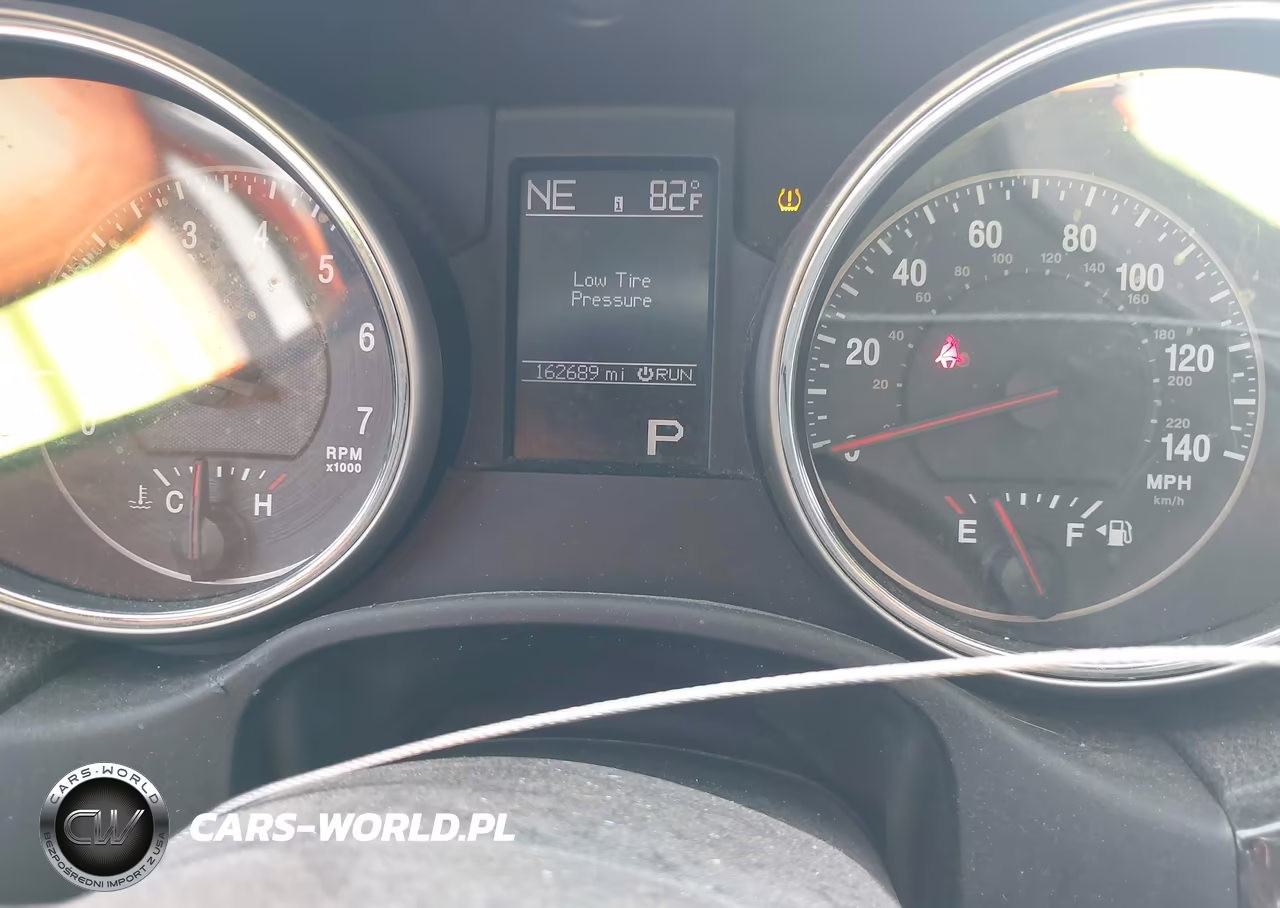 2011 Jeep Grand Cherokee Laredo VIN:1J4RR4GG5BC585399 - 7