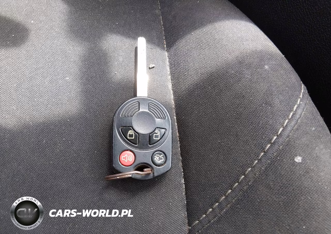 2016 Ford Focus Se VIN:1FADP3F24GL208727 - 11