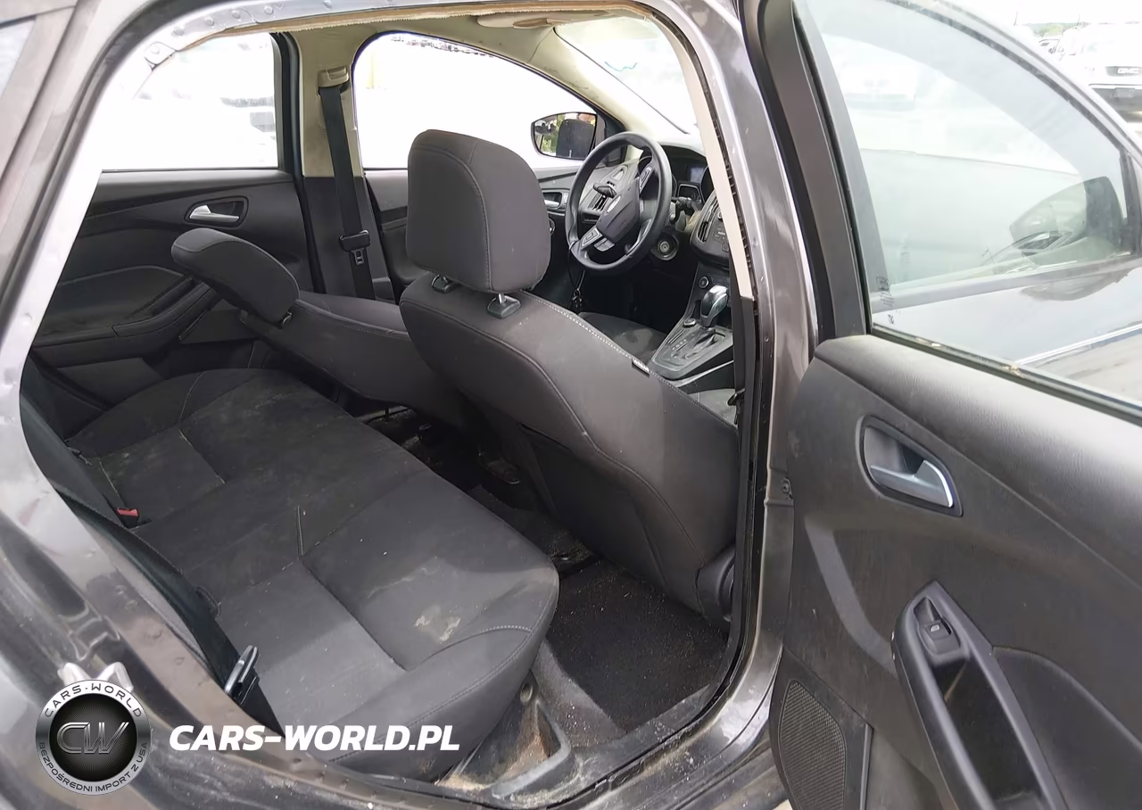 2016 Ford Focus Se VIN:1FADP3F24GL208727 - 8