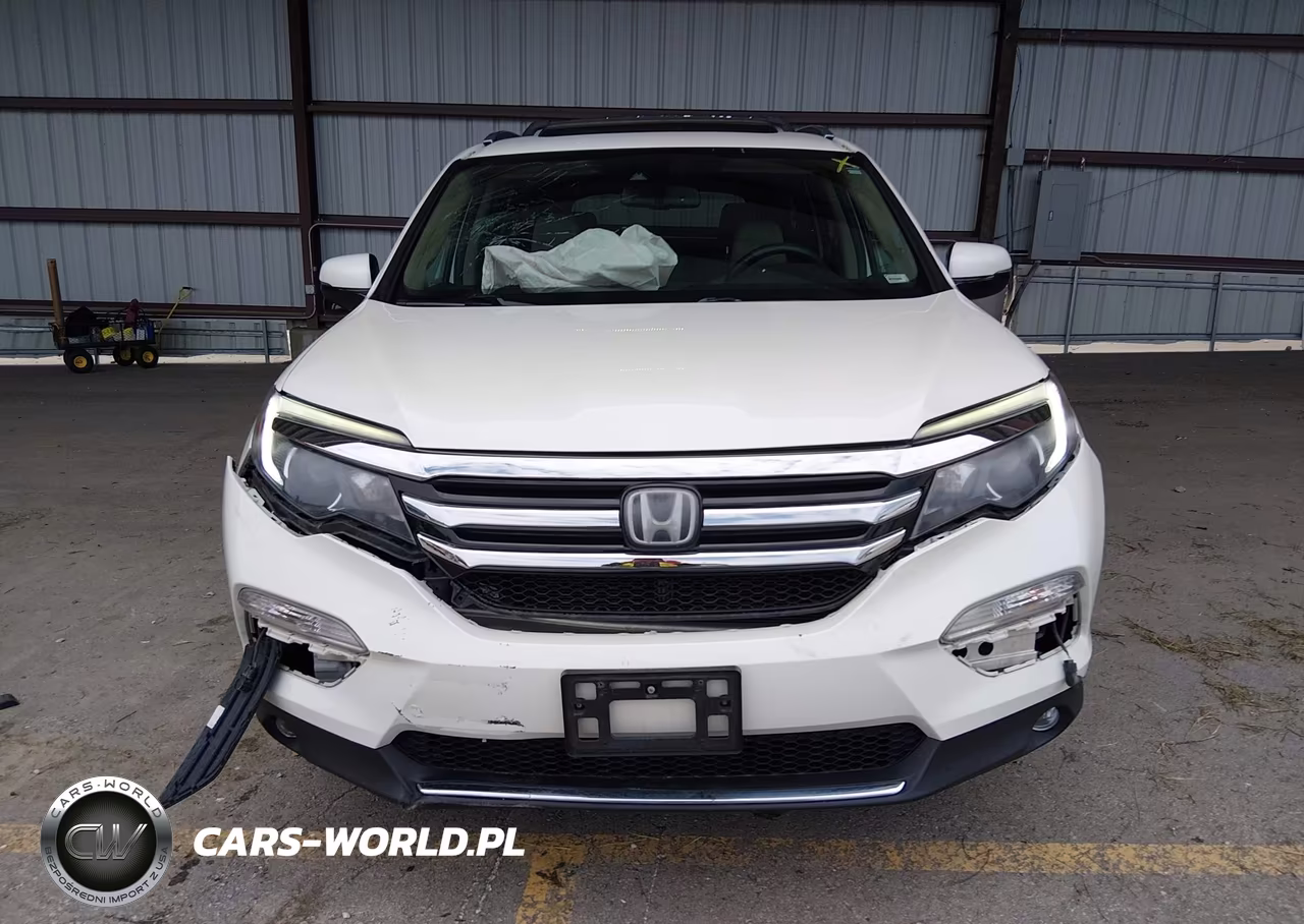 2016 Honda Pilot Touring VIN:5FNYF6H97GB101135 - 13