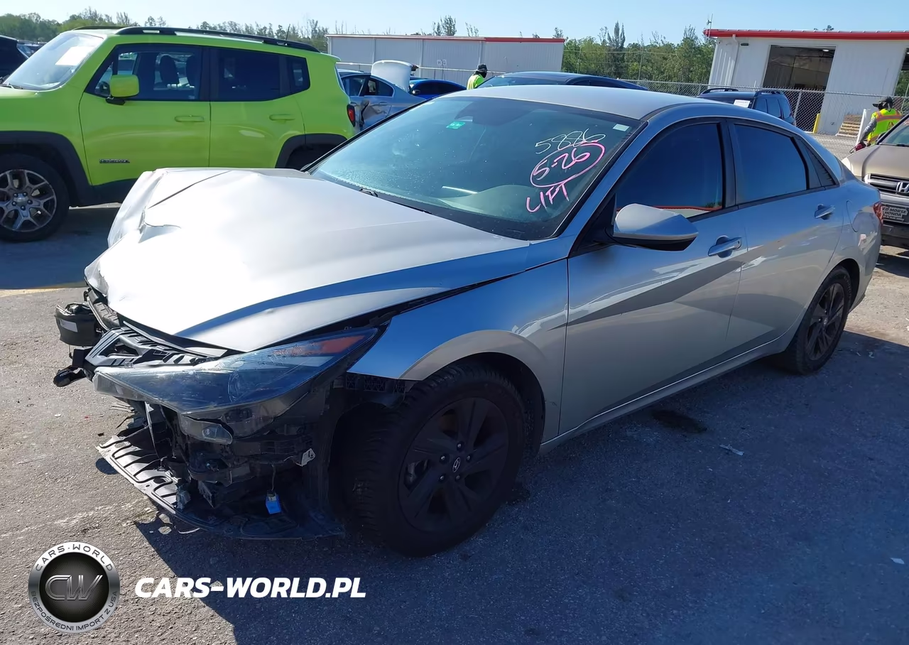 2021 Hyundai Elantra Sel VIN:5NPLM4AG3MH035886 - 2