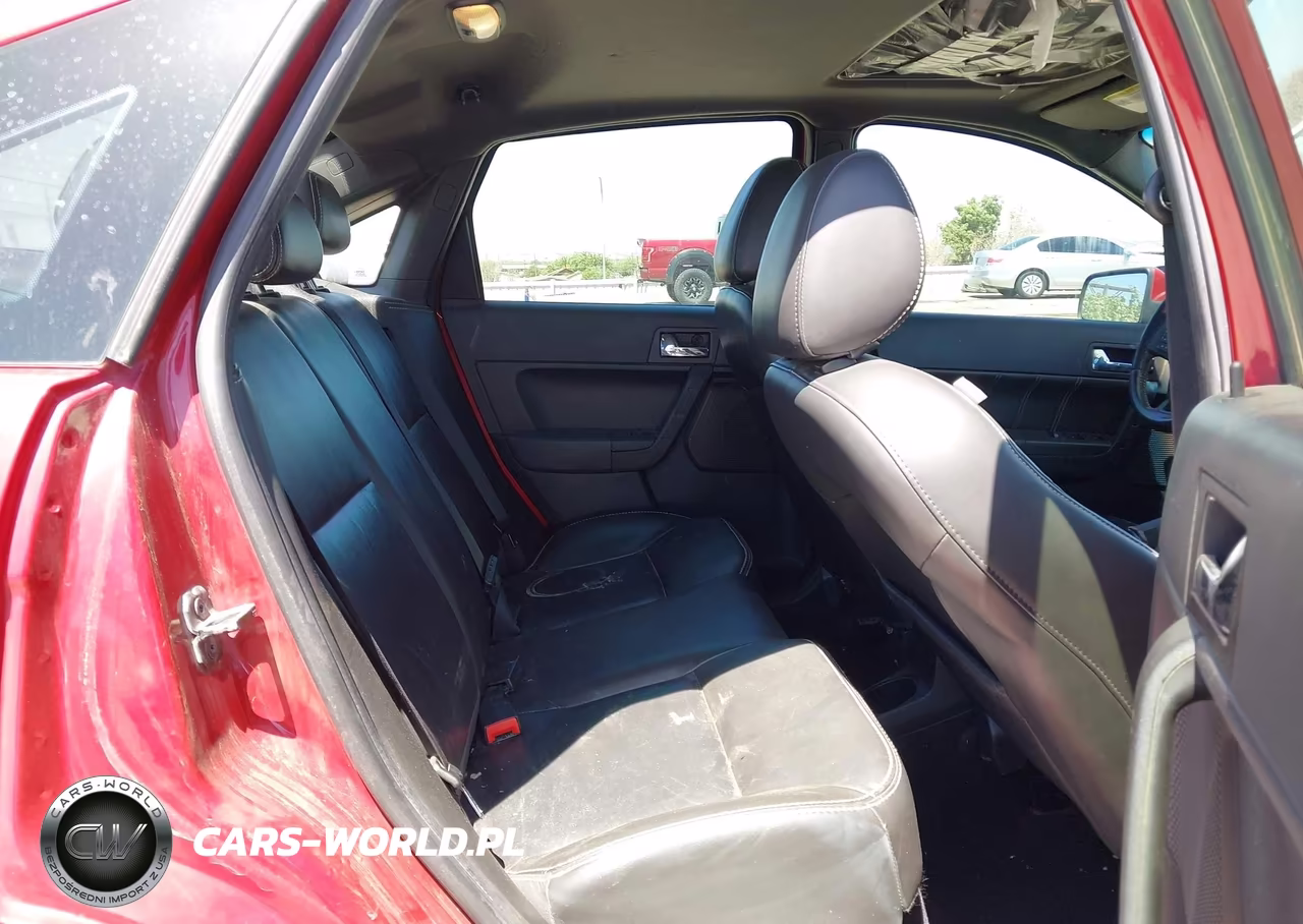 2011 Ford Focus Ses VIN:1FAHP3GN7BW107487 - 8