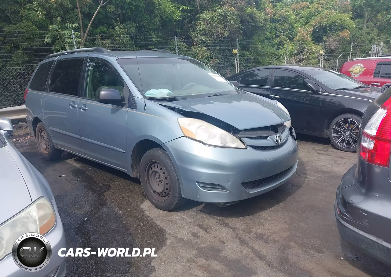 2006 Toyota Sienna Le
