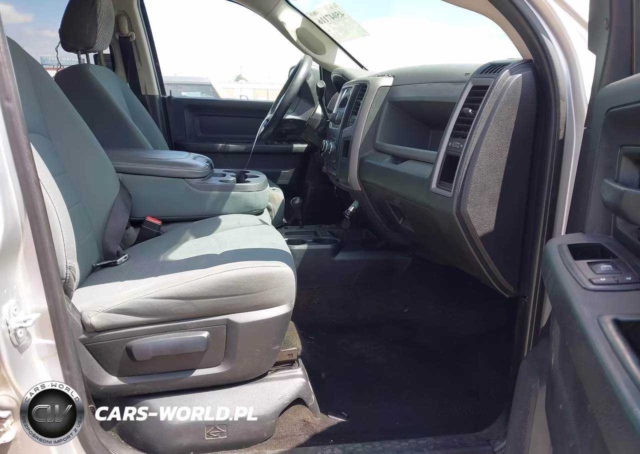 2014 Ram 2500 Tradesman VIN:3C6UR5CL0EG214104 - 5