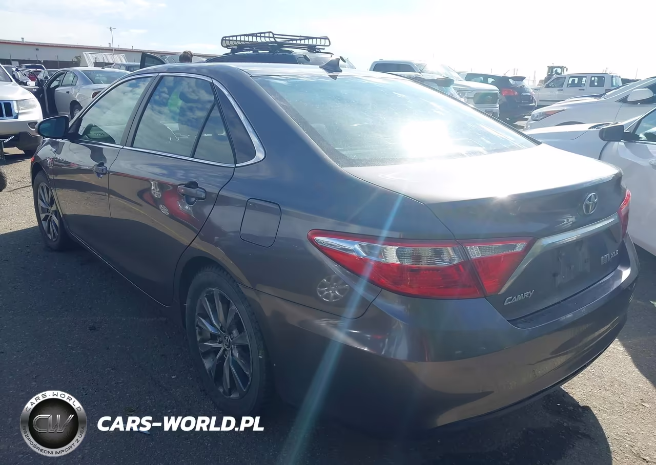2015 Toyota Camry Hybrid Xle VIN:4T1BD1FK3FU147163 - 3