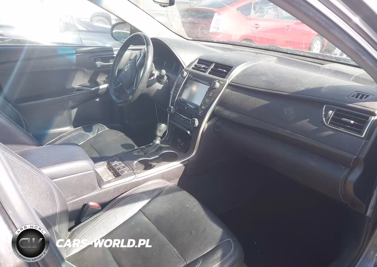 2015 Toyota Camry Hybrid Xle VIN:4T1BD1FK3FU147163 - 5