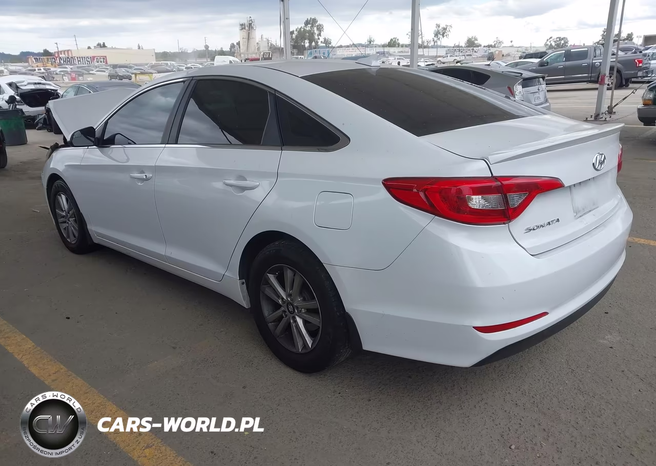 2015 Hyundai Sonata Se VIN:5NPE24AF7FH190188 - 3