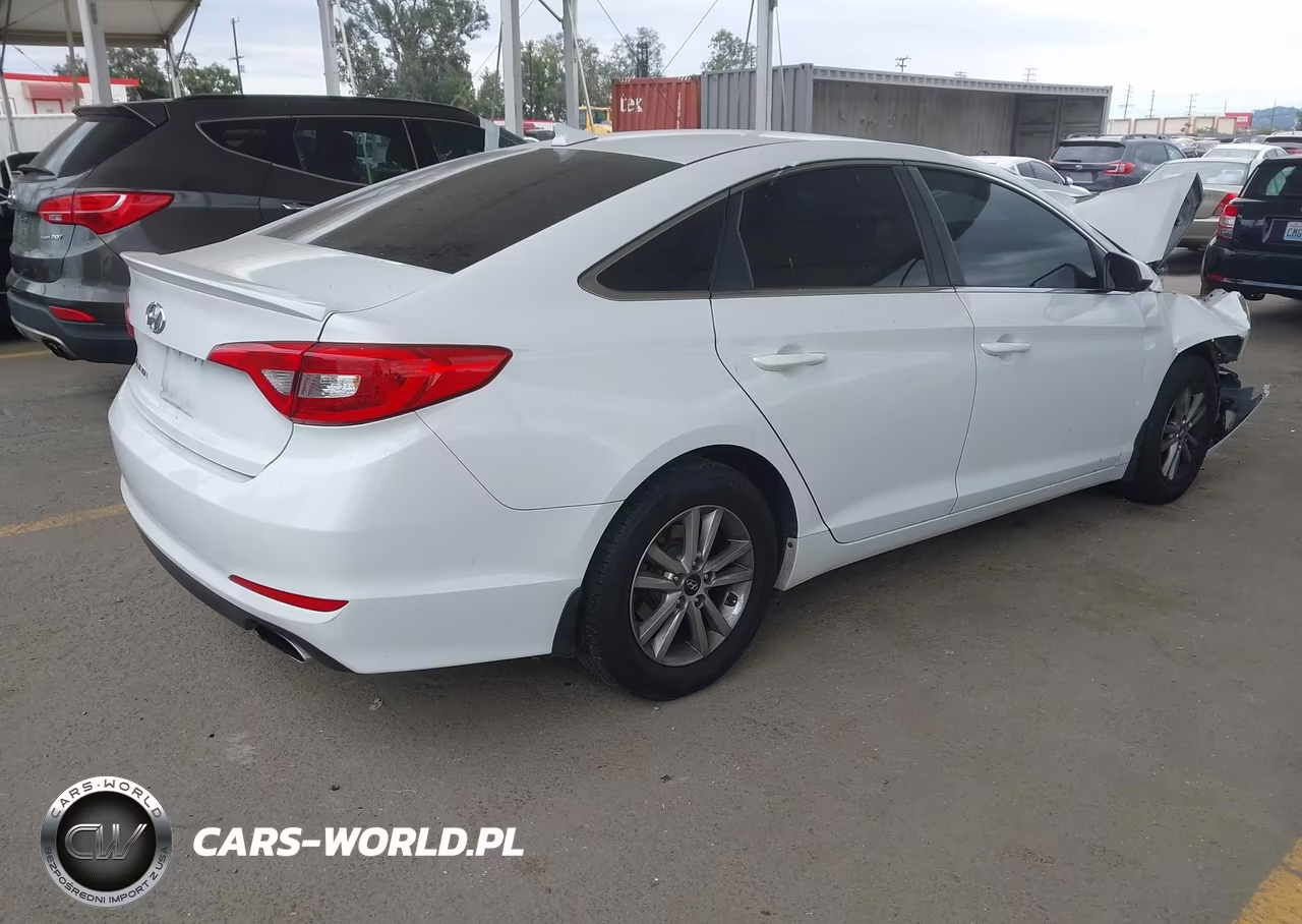 2015 Hyundai Sonata Se VIN:5NPE24AF7FH190188 - 4