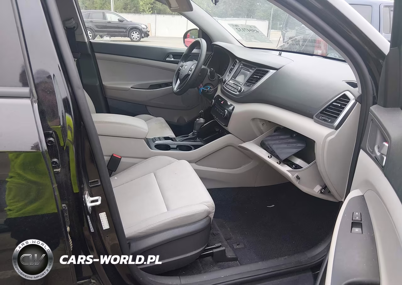 2018 Hyundai Tucson Se VIN:KM8J23A41JU634103 - 5