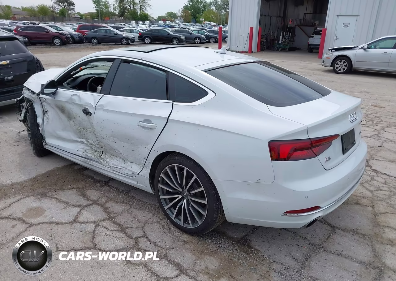 2019 Audi A5 45 Premium VIN:WAUBNCF5XKA050414 - 3