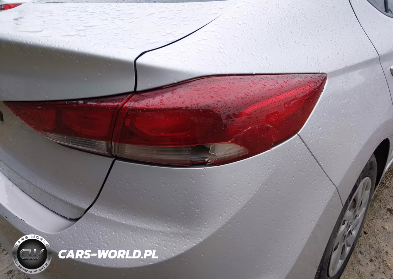 2018 Hyundai Elantra Se VIN:KMHD74LF0JU523853 - 19