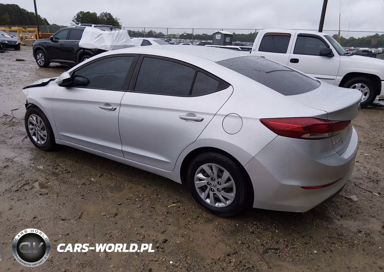 2018 Hyundai Elantra Se VIN:KMHD74LF0JU523853 - 3