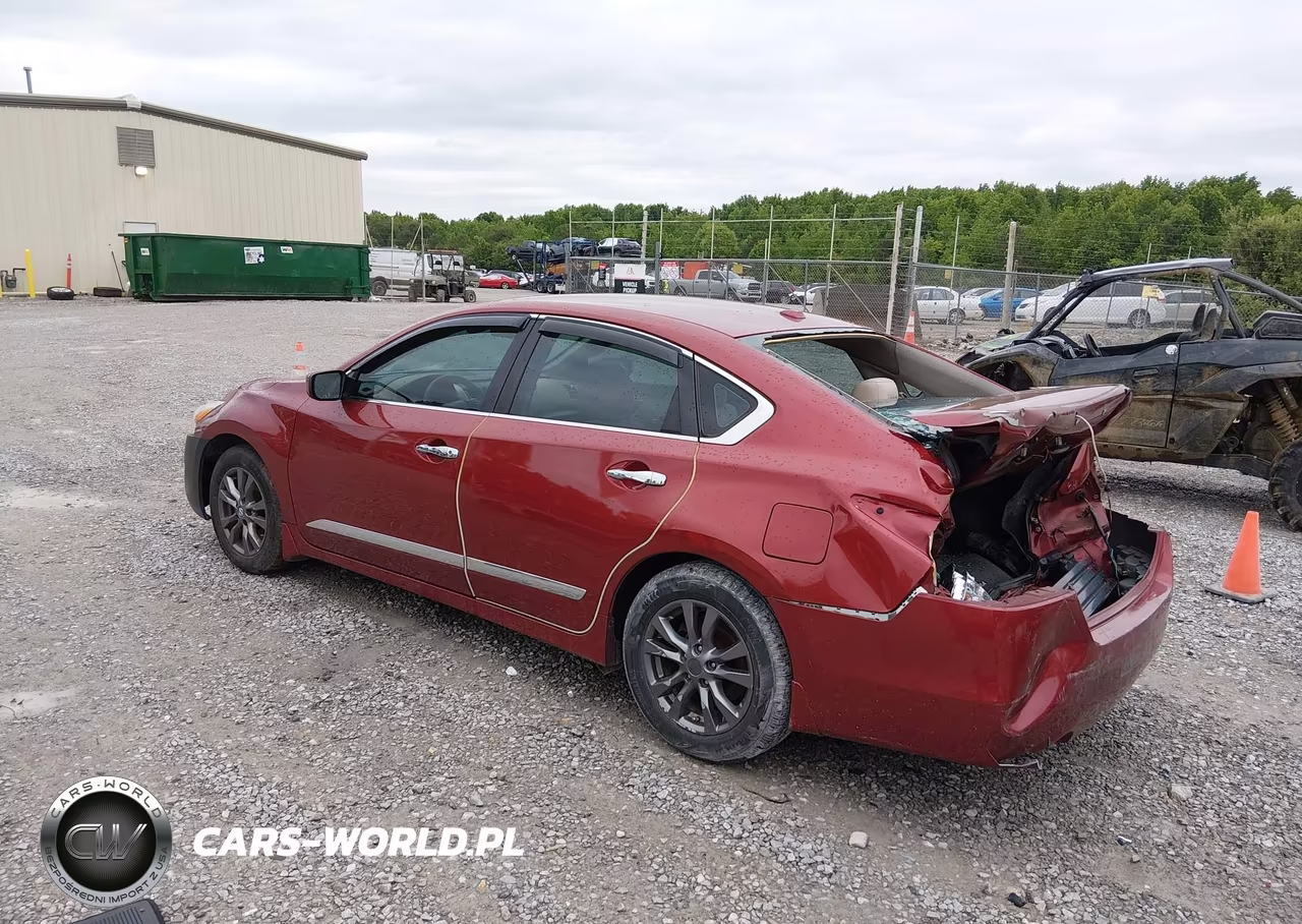 2015 Nissan Altima 2.5 S VIN:1N4AL3AP3FN916486 - 3