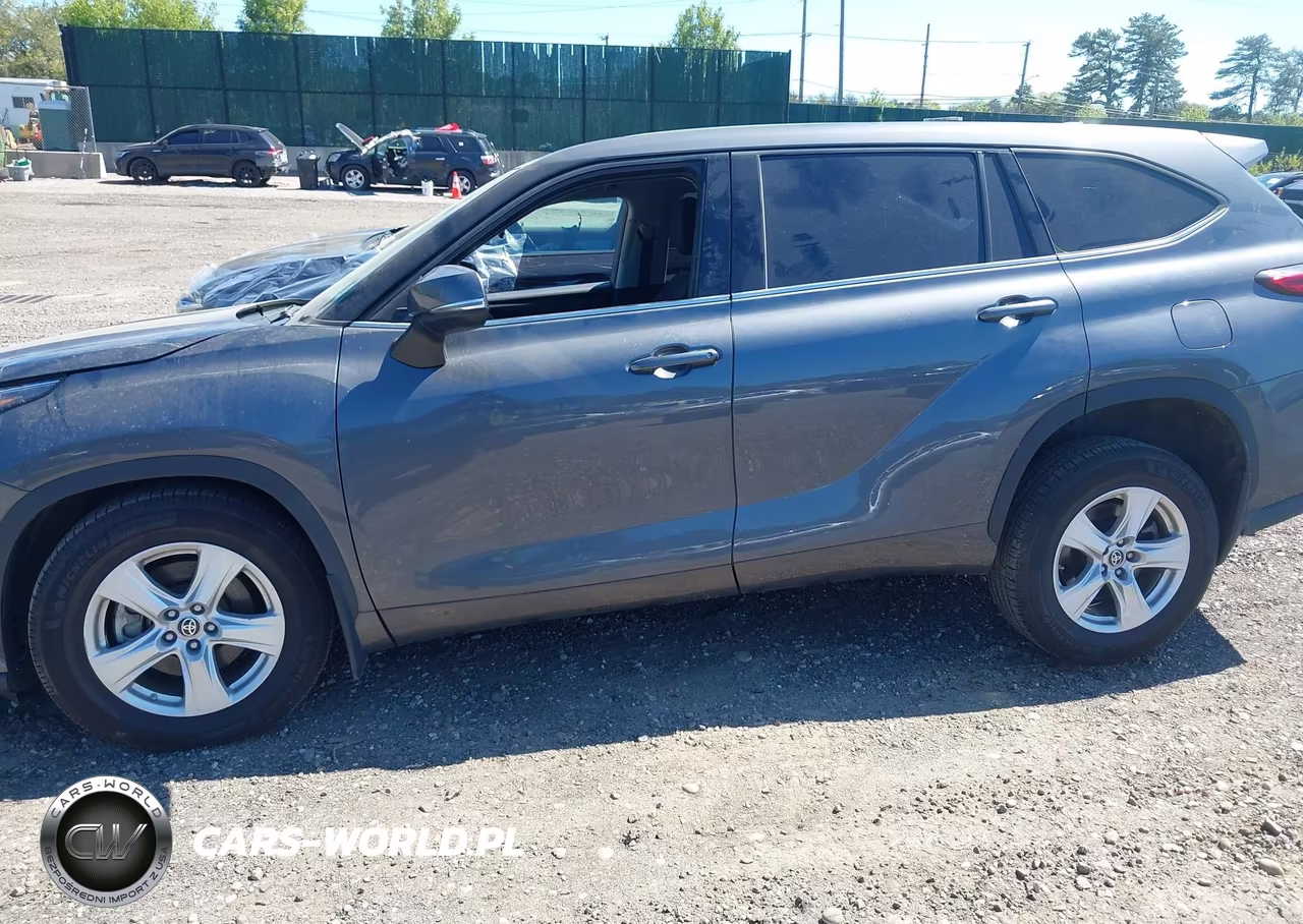 2020 Toyota Highlander L VIN:5TDCZRBH8LS514531 - 14