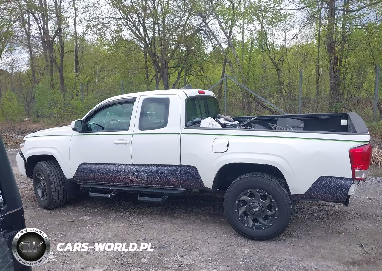 2017 Toyota Tacoma Sr VIN:5TFSX5EN7HX056431 - 14