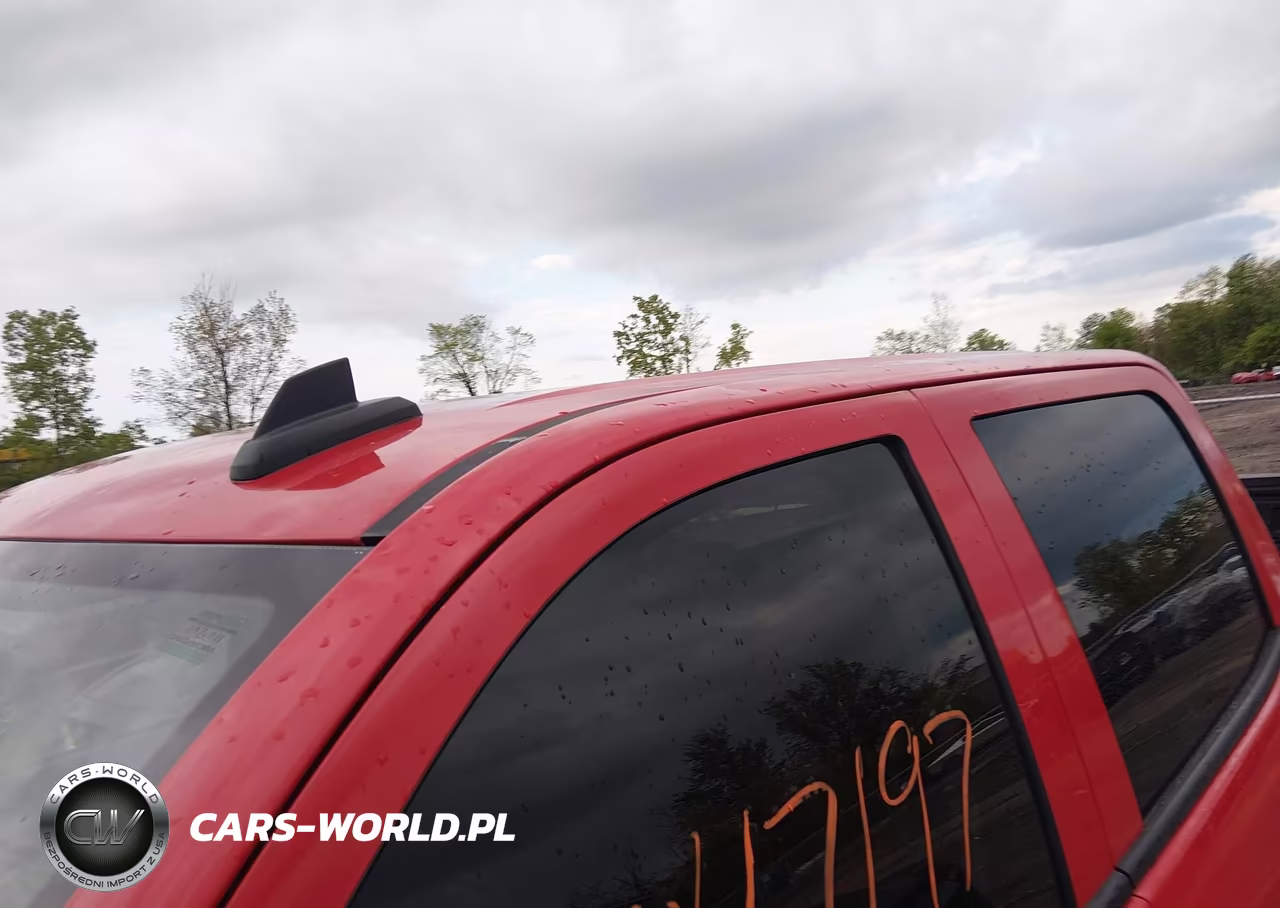 2017 Chevrolet Silverado 1500 1Lt VIN:3GCUKREC6HG399085 - 17