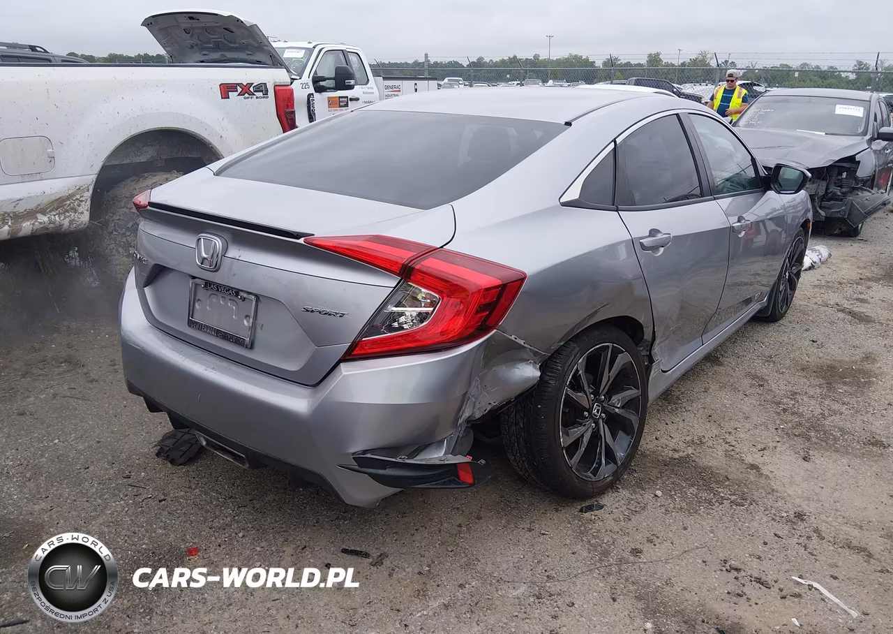 2019 Honda Civic Sport VIN:2HGFC2F82KH556093 - 4