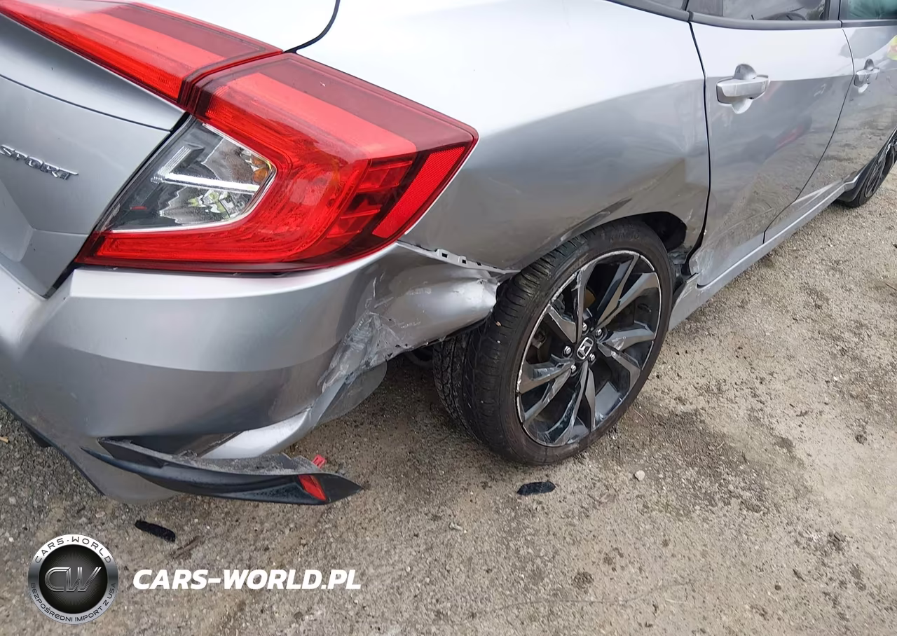 2019 Honda Civic Sport VIN:2HGFC2F82KH556093 - 6