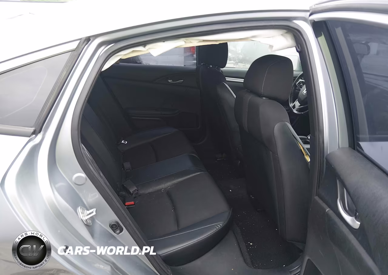 2019 Honda Civic Sport VIN:2HGFC2F82KH556093 - 8