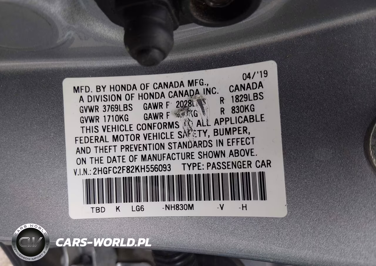 2019 Honda Civic Sport VIN:2HGFC2F82KH556093 - 9