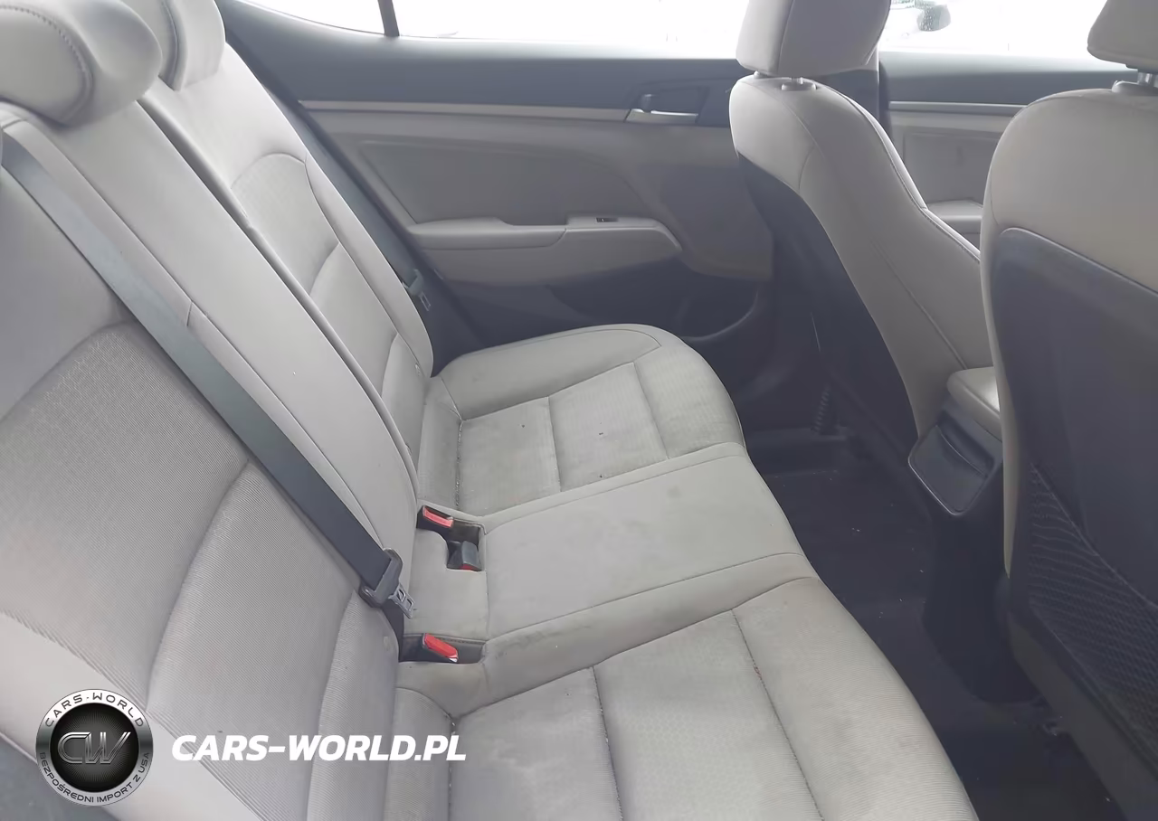 2018 Hyundai Elantra Value Edition VIN:KMHD84LF6JU492038 - 8