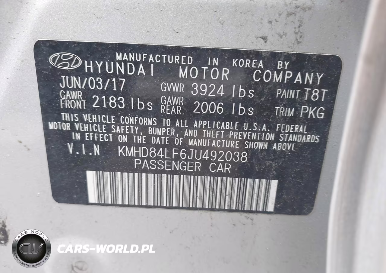 2018 Hyundai Elantra Value Edition VIN:KMHD84LF6JU492038 - 9