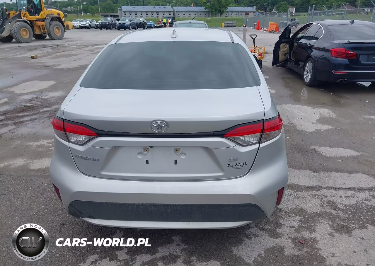 2021 Toyota Corolla Le VIN:5YFEPMAE9MP189259 - 17