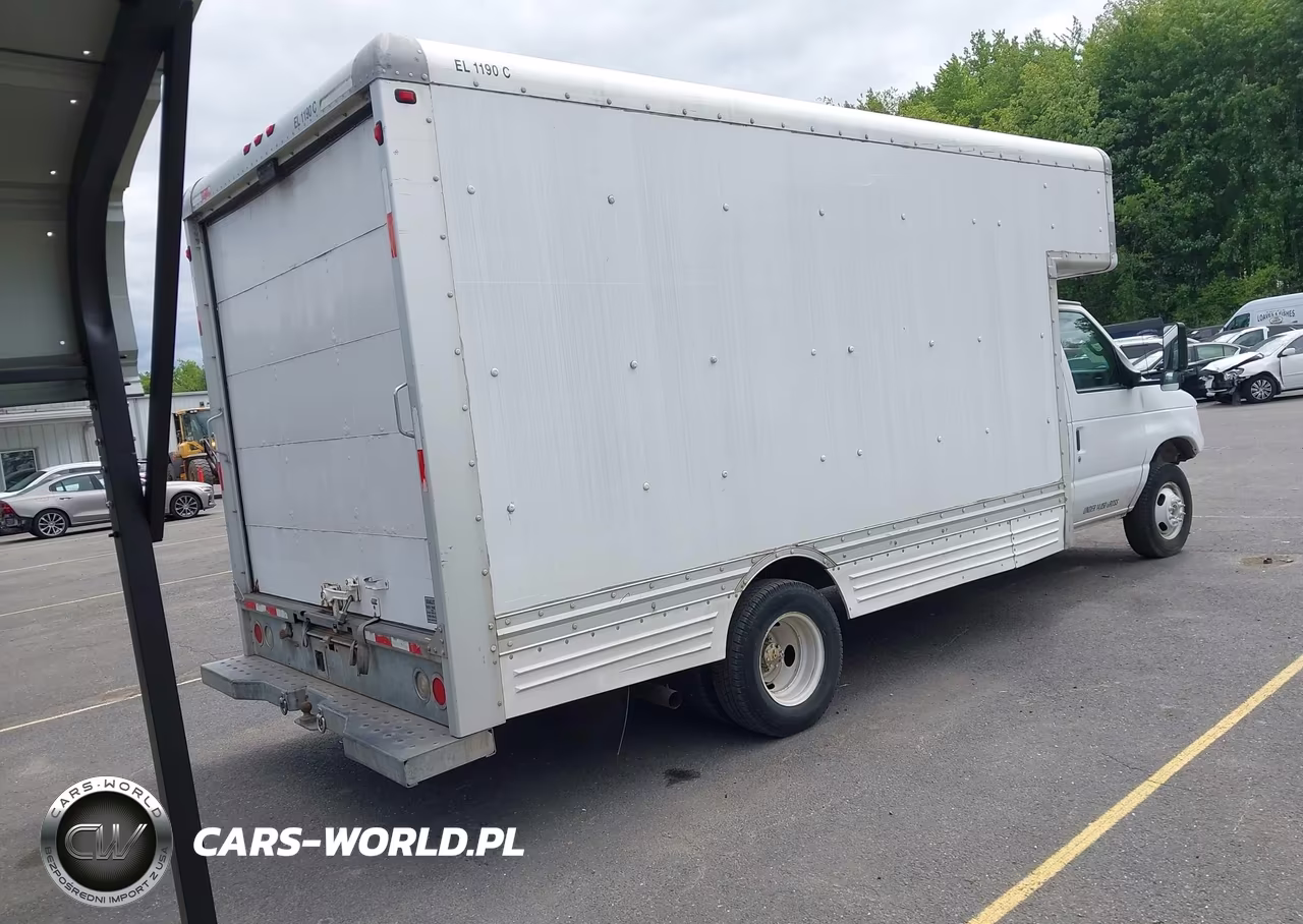 2009 Ford E-450 Cutaway VIN:1FDXE45S89DA11332 - 4