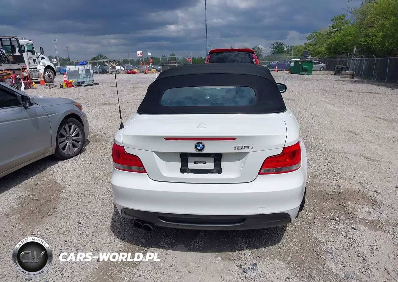 2012 BMW 135I VIN:WBAUN7C59CVM26261 - 16