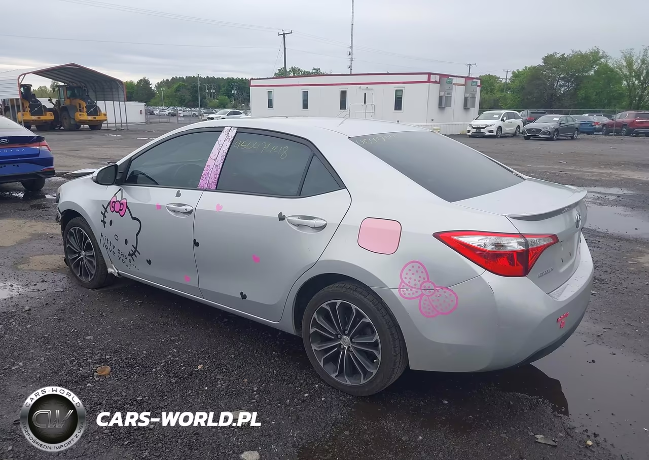 2015 Toyota Corolla S Plus VIN:2T1BURHE9FC302192 - 3