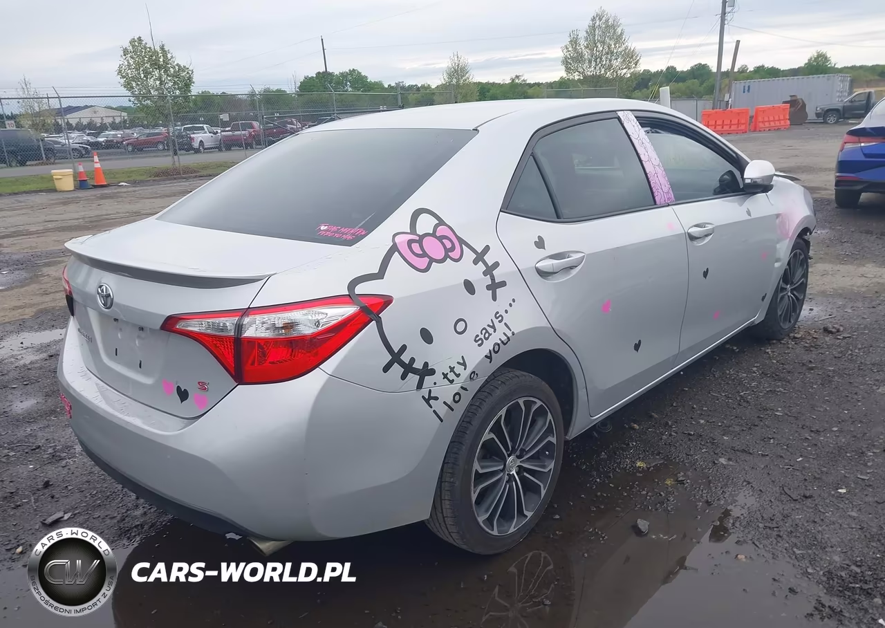 2015 Toyota Corolla S Plus VIN:2T1BURHE9FC302192 - 4