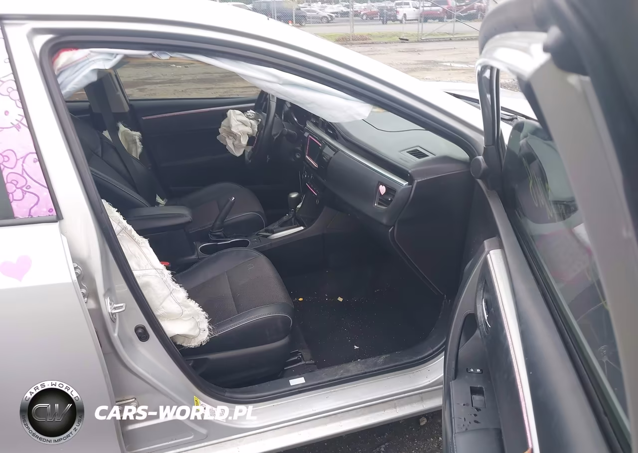 2015 Toyota Corolla S Plus VIN:2T1BURHE9FC302192 - 5