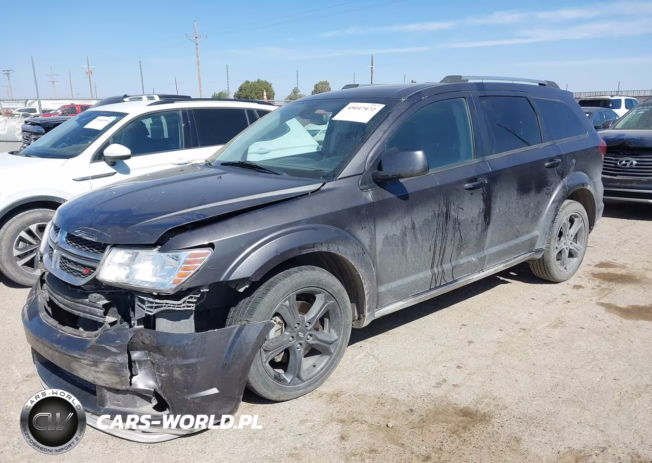2020 Dodge Journey Crossroad VIN:3C4PDCGB5LT188016 - 2