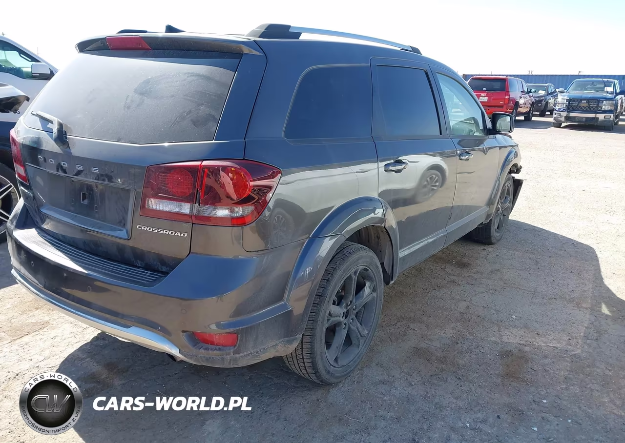 2020 Dodge Journey Crossroad VIN:3C4PDCGB5LT188016 - 4