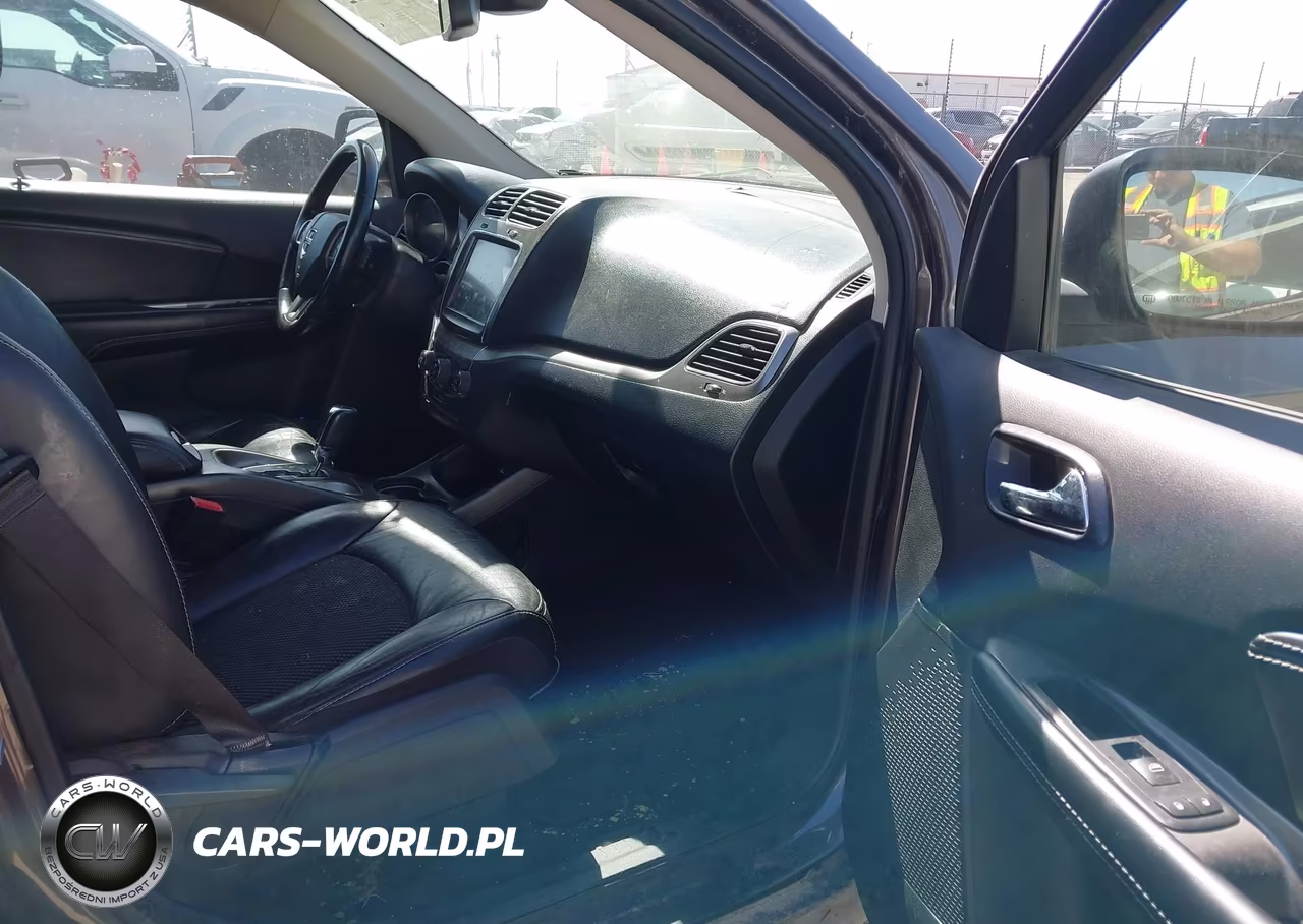 2020 Dodge Journey Crossroad VIN:3C4PDCGB5LT188016 - 5
