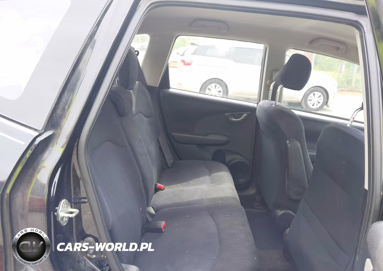 2012 Honda Fit Sport VIN:JHMGE8H59CC011854 - 8