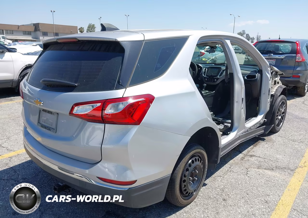 2018 Chevrolet Equinox Ls VIN:2GNAXHEV5J6162130 - 4