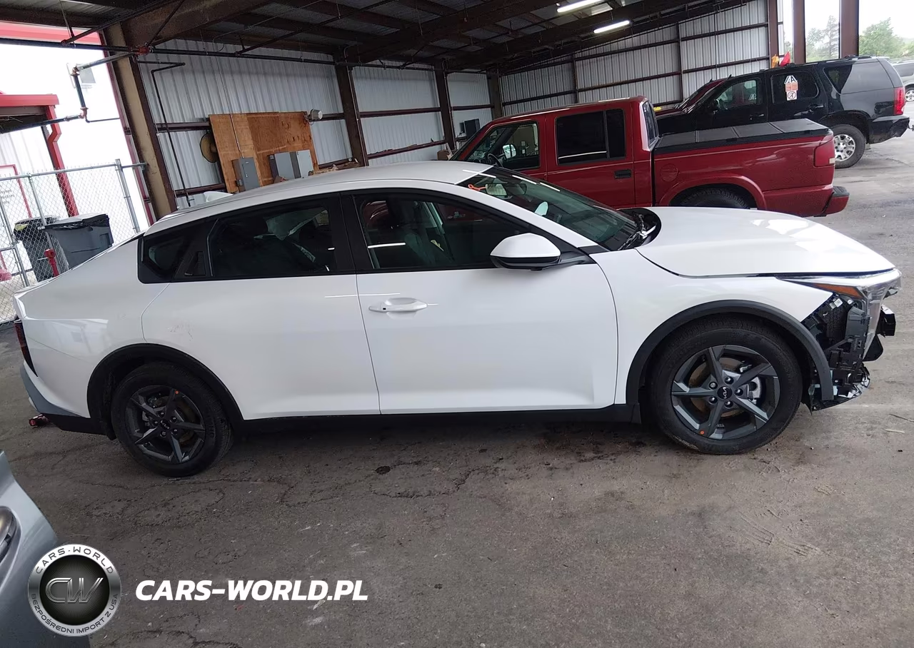 2026 Kia K4 Lxs VIN:3KPFT4DE6TE322877 - 14