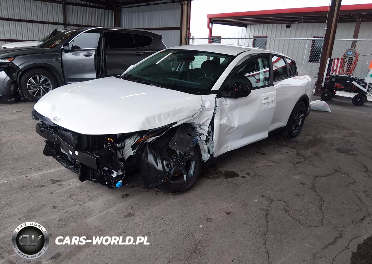 2026 Kia K4 Lxs VIN:3KPFT4DE6TE322877 - 2