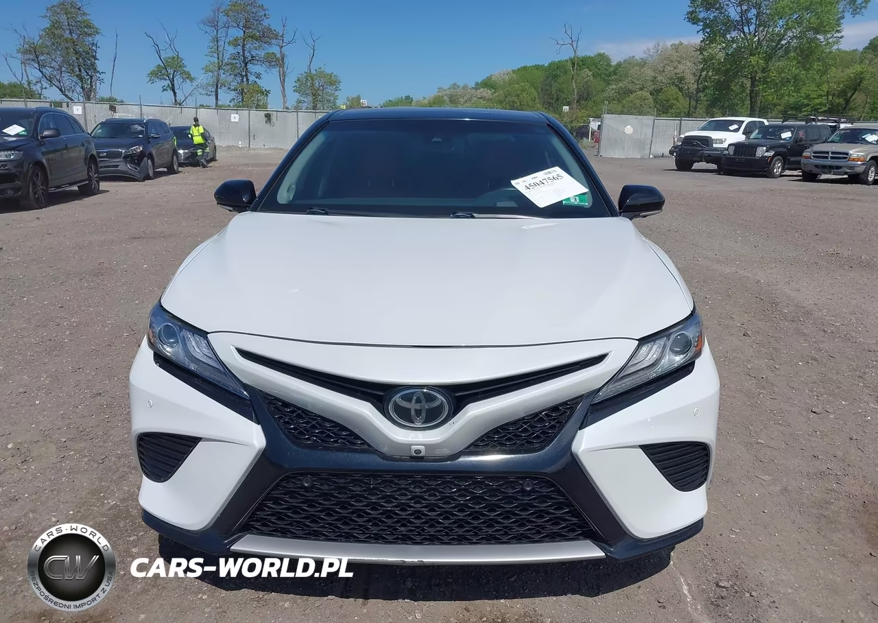 2018 Toyota Camry Xse V6 VIN:4T1BZ1HK5JU011690 - 13