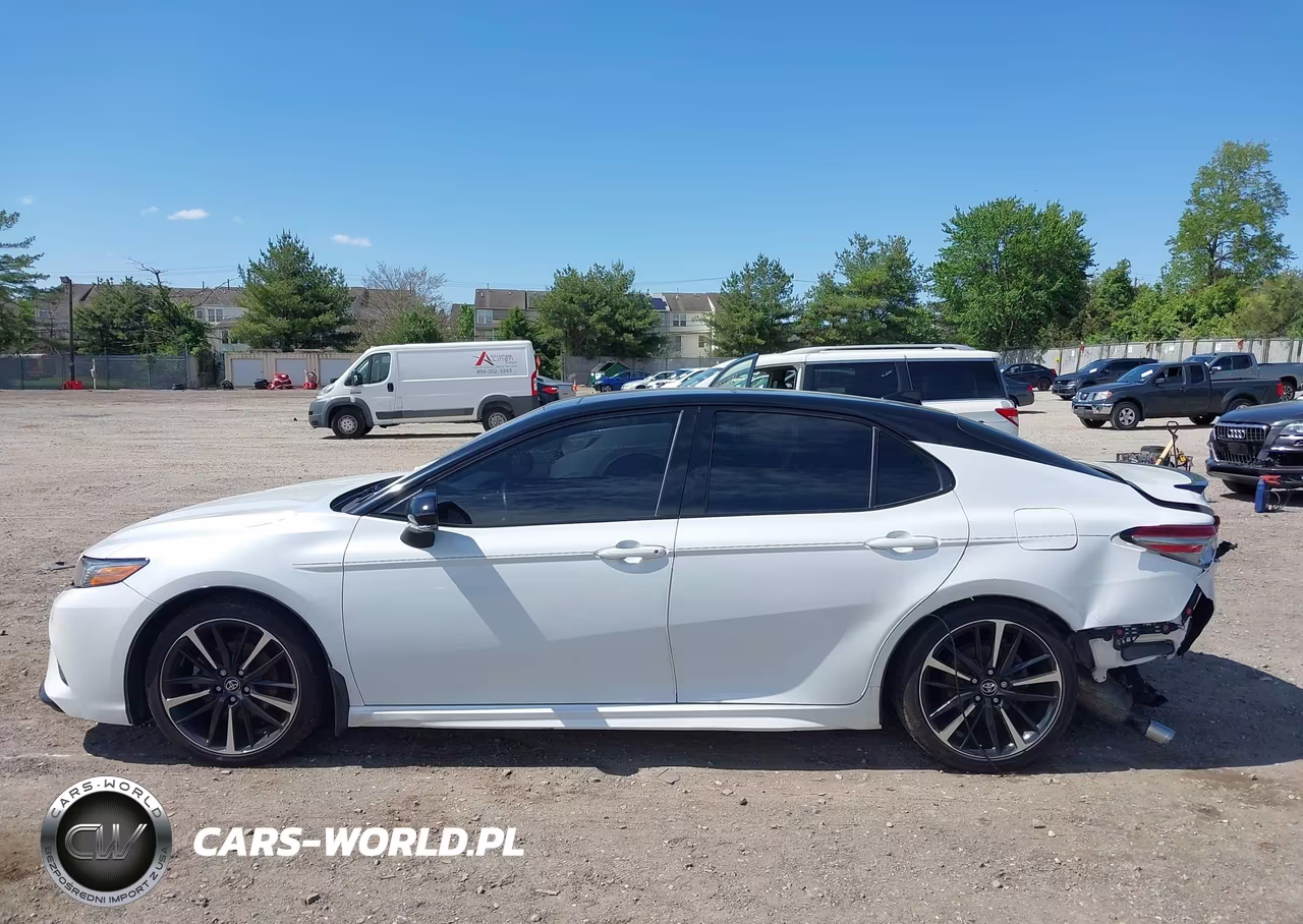 2018 Toyota Camry Xse V6 VIN:4T1BZ1HK5JU011690 - 15