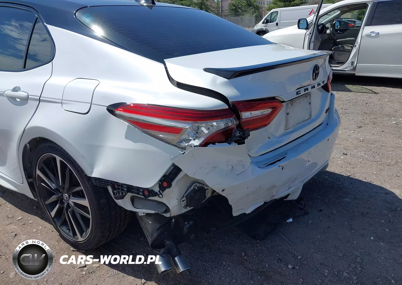 2018 Toyota Camry Xse V6 VIN:4T1BZ1HK5JU011690 - 6