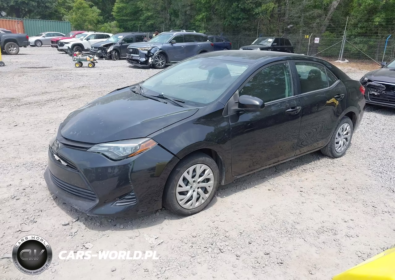 2019 Toyota Corolla Le VIN:5YFBURHE1KP941192 - 2
