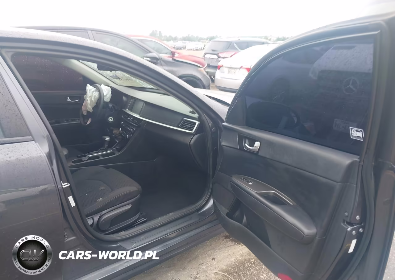 2019 Kia Optima Lx VIN:5XXGT4L35KG301626 - 5