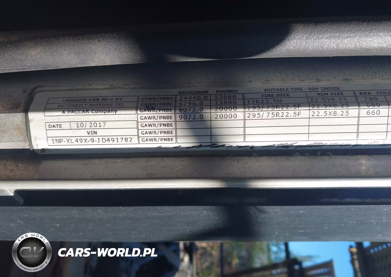 2018 Peterbilt 389 VIN:1NPXL49X9JD491782 - 9