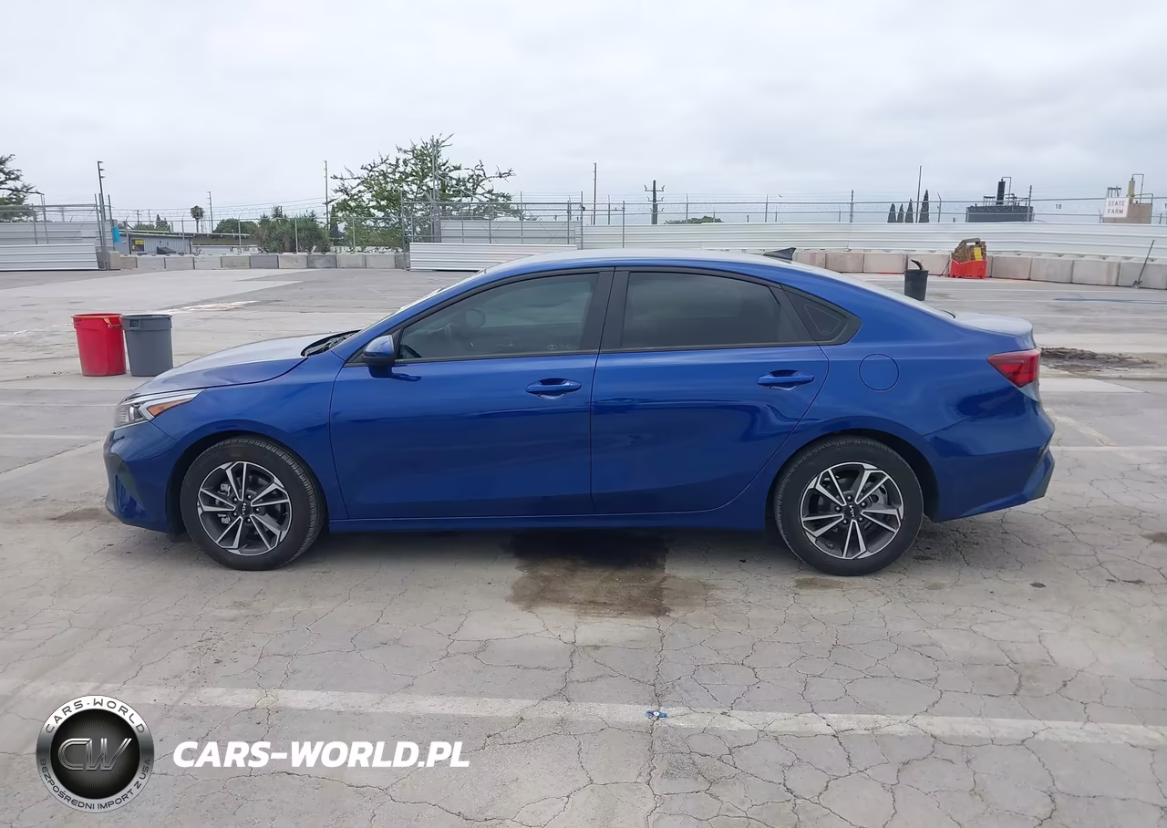 2023 Kia Forte Lxs VIN:3KPF24AD6PE668271 - 14
