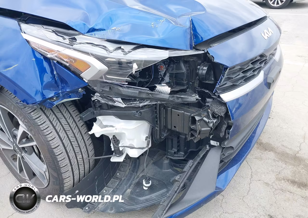 2023 Kia Forte Lxs VIN:3KPF24AD6PE668271 - 20