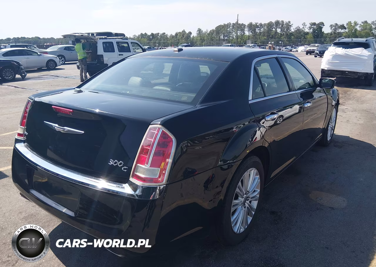 2014 Chrysler 300C Awd VIN:2C3CCAKG4EH276645 - 4
