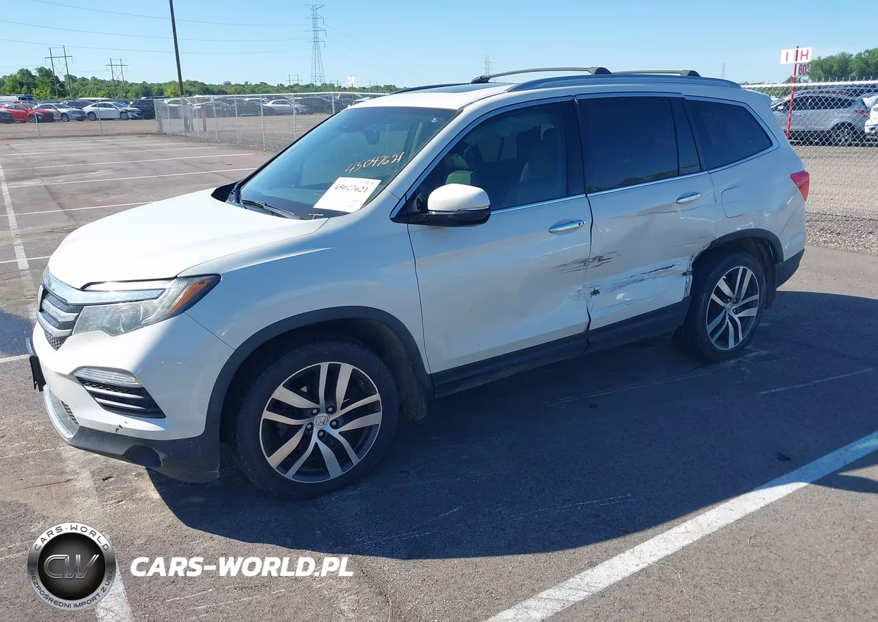 2017 Honda Pilot Touring VIN:5FNYF5H90HB037919 - 2
