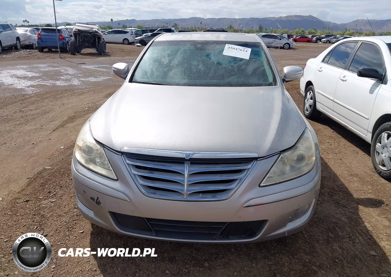 2011 Hyundai Genesis 4.6 VIN:KMHGC4DF0BU136275 - 6
